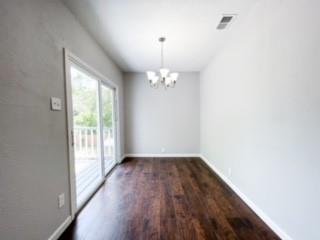 4512 Sycamore Street Dallas, TX 75204 - Photo 18 of 23 Dining room with sliding back door
