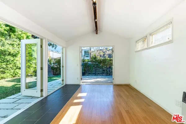 $7,850 | 721 Marine Street, Santa Monica, CA 90405