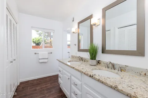 $320,000 | 5550 North 12th Street, Unit 8, Phoenix, AZ 85014