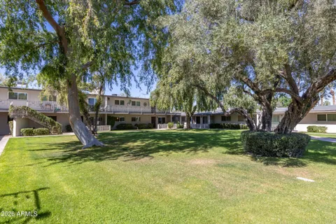 $320,000 | 5550 North 12th Street, Unit 8, Phoenix, AZ 85014