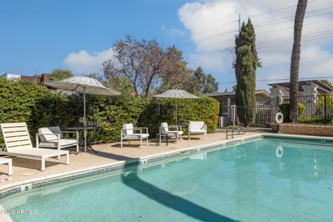 $320,000 | 5550 North 12th Street, Unit 8, Phoenix, AZ 85014