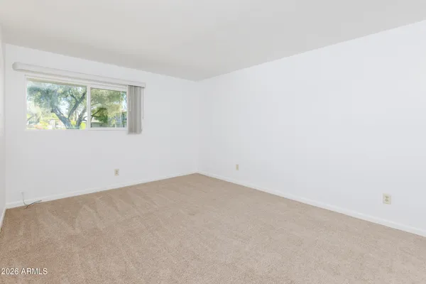 $320,000 | 5550 North 12th Street, Unit 8, Phoenix, AZ 85014