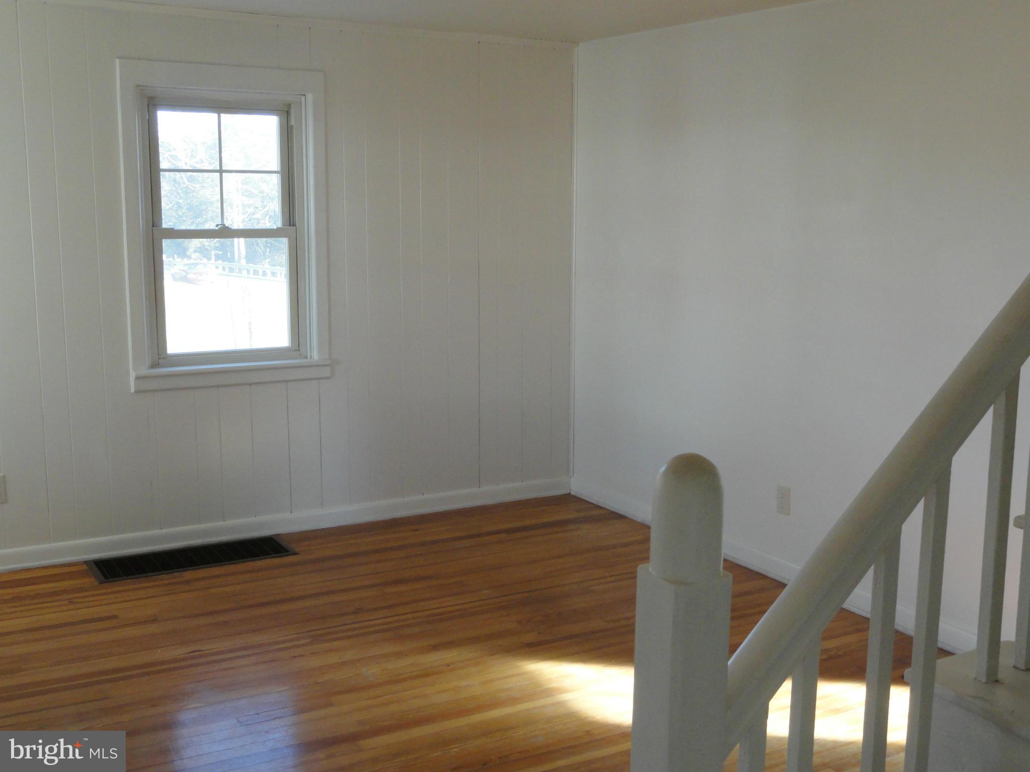 15418 Fairview Road Clear Spring, MD 21722 - Photo 8 of 13 Living Room