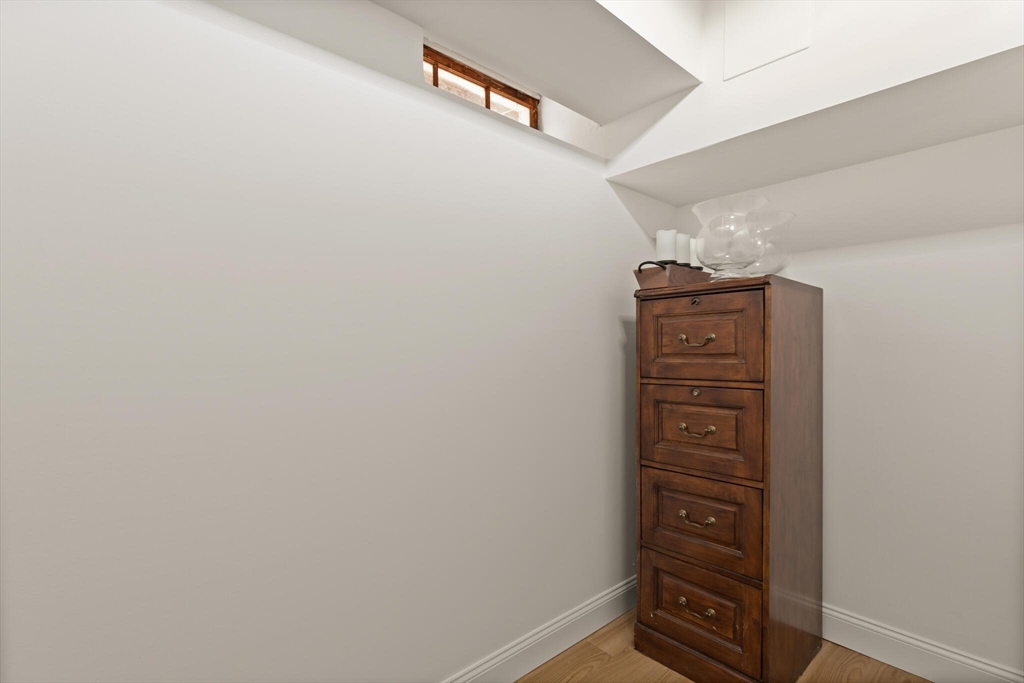 60 Amherst Road Newton, MA 02468 - Photo 23 of 25