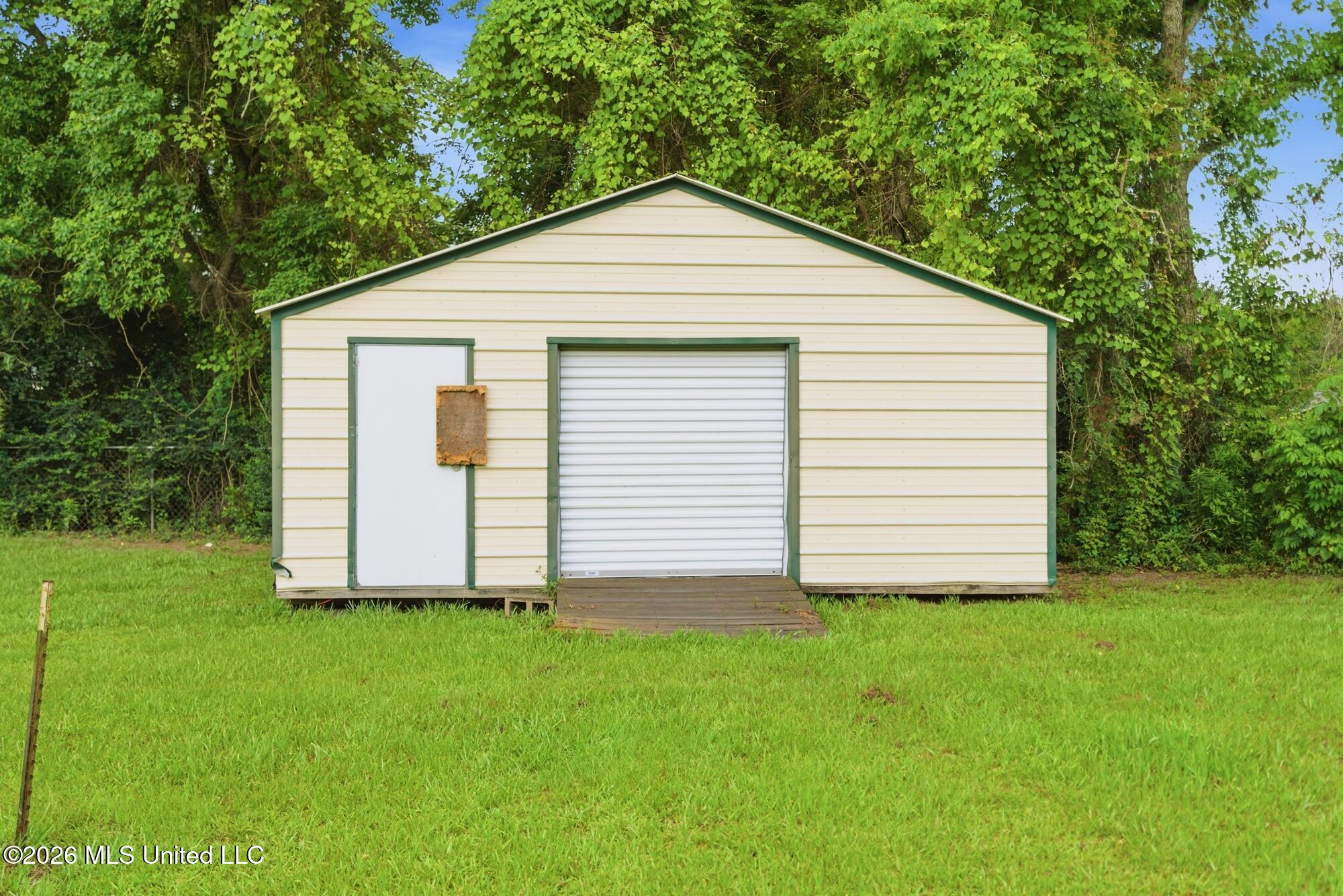 2 Hundley Road Carriere, MS 39426 - Photo 27 of 34 26_dsc08512