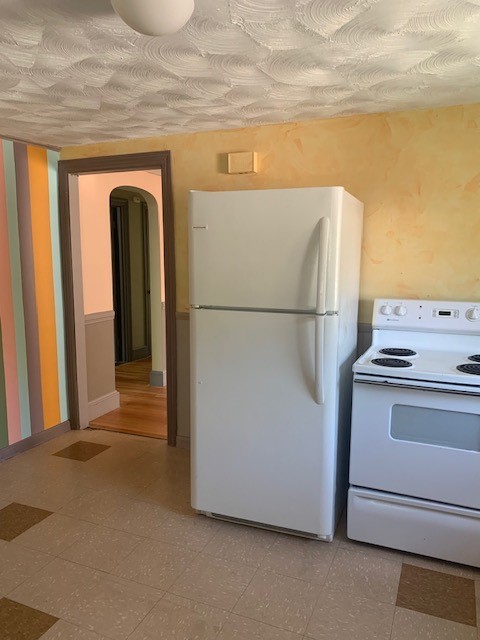 91 Sterling Street Pawtucket, RI 02860 - Photo 13 of 34 2nd floor