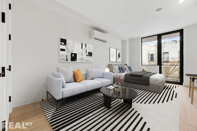 $635,000 | 127 West 112th Street, Unit 6D | Harlem