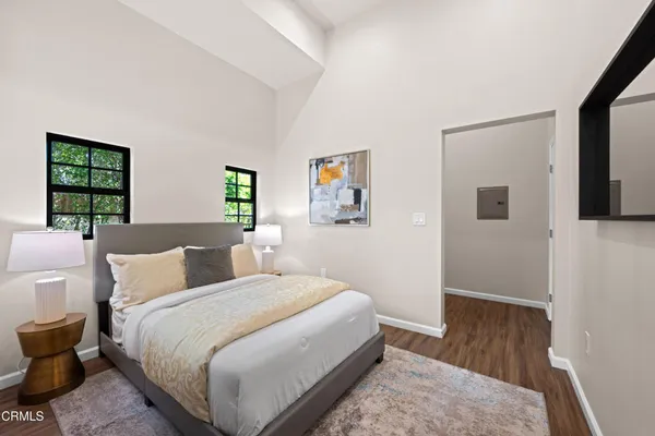 $1,995,000 | 3851 4th Avenue, Glendale, CA 91214