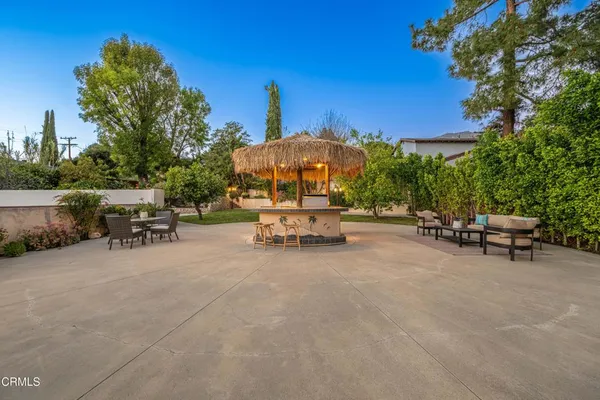 $1,995,000 | 3851 4th Avenue, Glendale, CA 91214