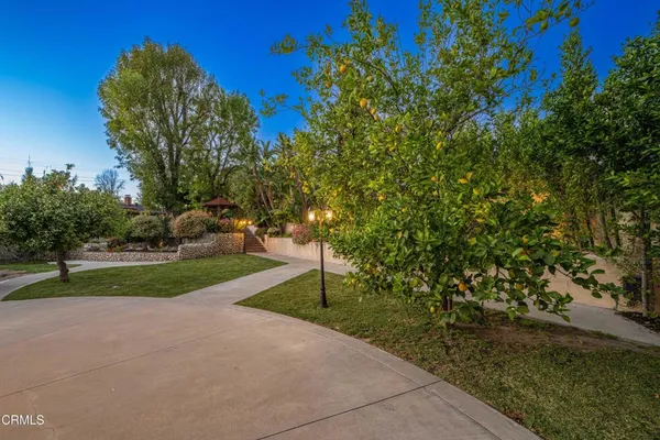 $1,995,000 | 3851 4th Avenue, Glendale, CA 91214