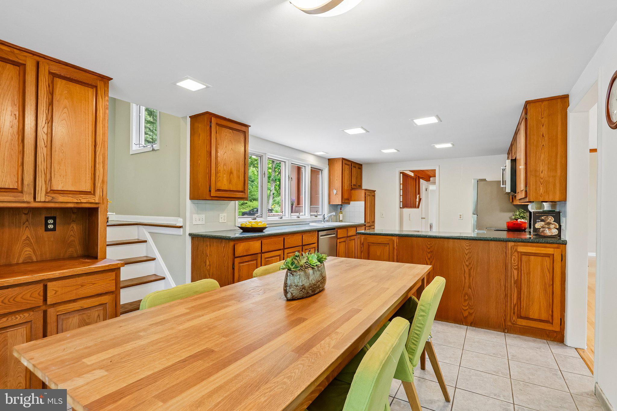 42 Pin Oak Road Skillman, NJ 08558 - Photo 17 of 64