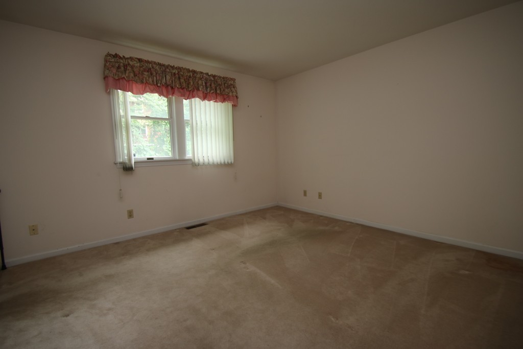 1 Lamplighters Way Saugus, MA 01906 - Photo 16 of 19 an empty room with a window