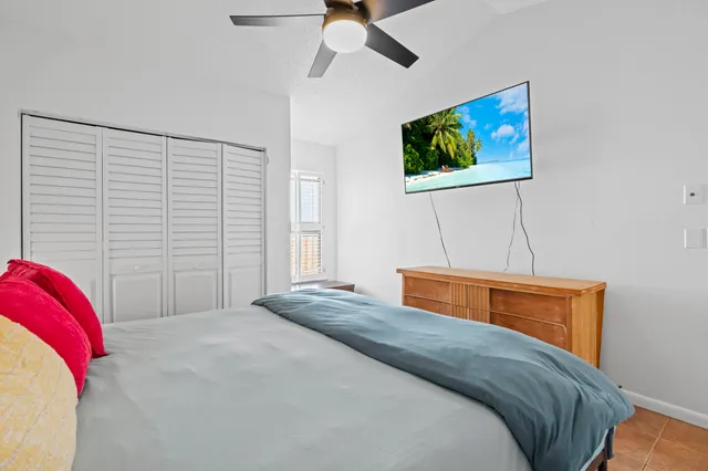 $310,000 | 53 Southeast Ontario Way, Stuart, FL 34997