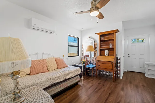 $310,000 | 53 Southeast Ontario Way, Stuart, FL 34997