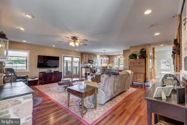 $1,500,000 | 3989 Kump Station Road, Taneytown, MD 21787