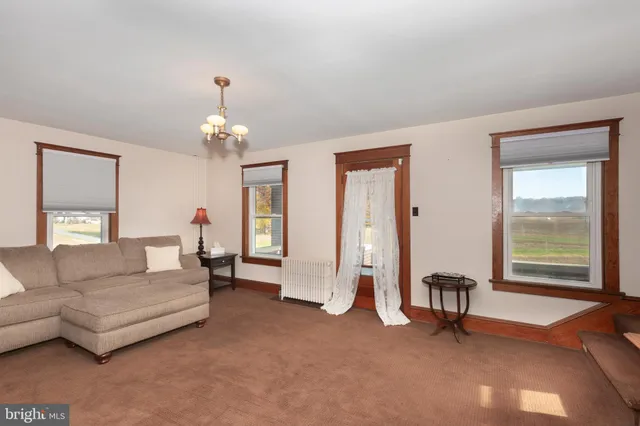 $1,500,000 | 3989 Kump Station Road, Taneytown, MD 21787