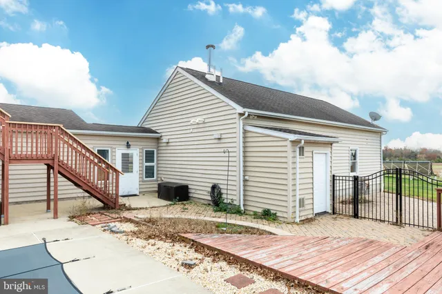 $1,500,000 | 3989 Kump Station Road, Taneytown, MD 21787