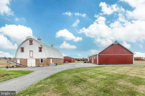 $1,299,900 | 3989 Kump Station Road, Taneytown, MD 21787