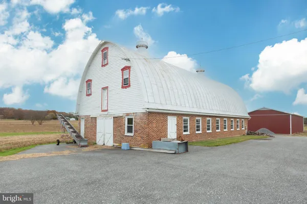 $1,299,900 | 3989 Kump Station Road, Taneytown, MD 21787
