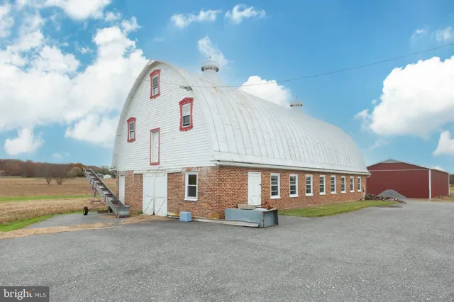 $1,500,000 | 3989 Kump Station Road, Taneytown, MD 21787
