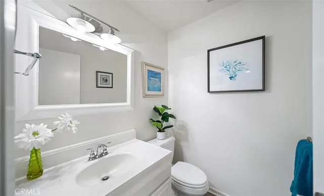 $1,300,000 | 7230 Little Harbor Drive, Huntington Beach, CA 92648