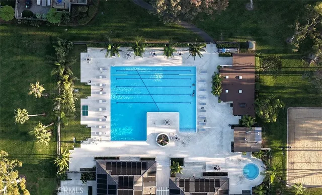 $1,300,000 | 7230 Little Harbor Drive, Huntington Beach, CA 92648