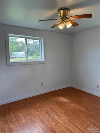 $1,400 | 1052 Well Line Road, Cantonment, FL 32533