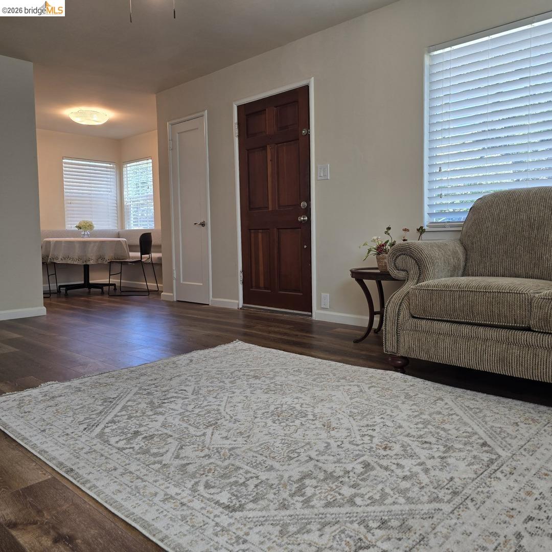 241 Humboldt Street San Rafael, CA 94901 - Photo 9 of 35