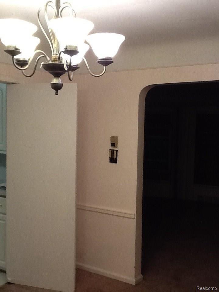 14036 Stahelin Road Detroit, MI 48223 - Photo 4 of 7 image.jpg