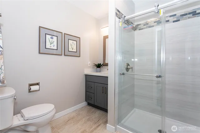 $885,000 | 454 Southwest 142nd Street, Burien, WA 98166