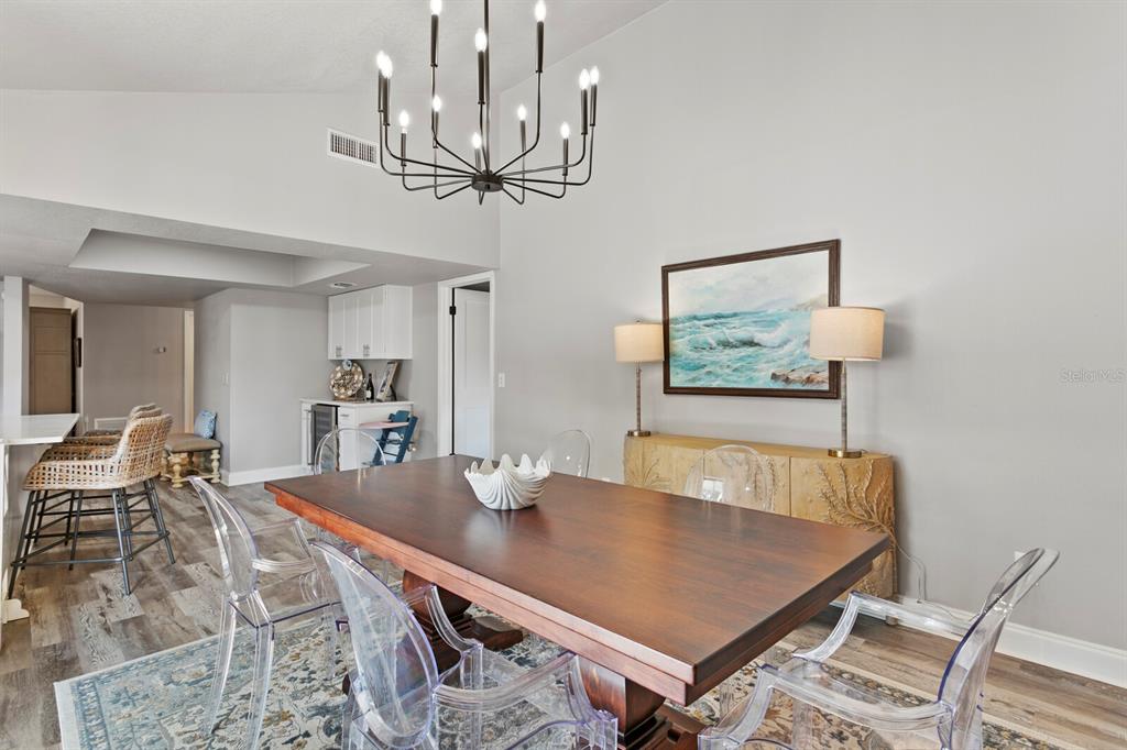 6712 Jennifer Drive Temple Terrace, FL 33617 - Photo 11 of 30 a view of a dining room with furniture