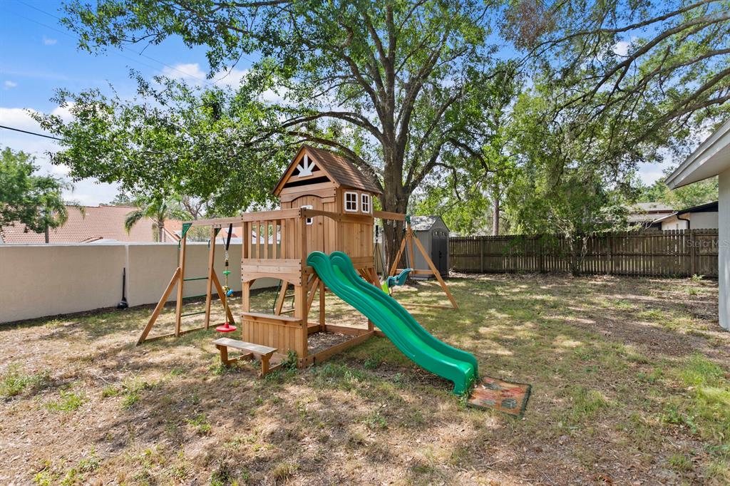 6712 Jennifer Drive Temple Terrace, FL 33617 - Photo 27 of 30 a view of a park with large trees