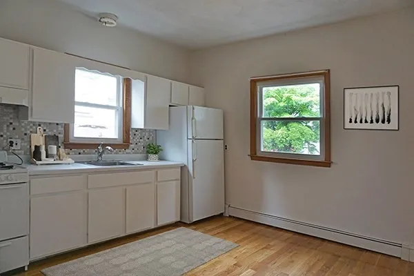 $2,400 | 150 Brown Street, Unit 1L, Waltham, MA 02453