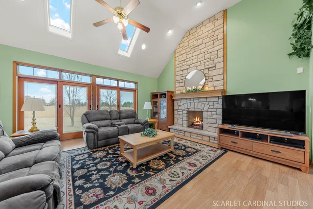 $1,525,000 | 1502 Cherry Road, Oswego, IL 60543