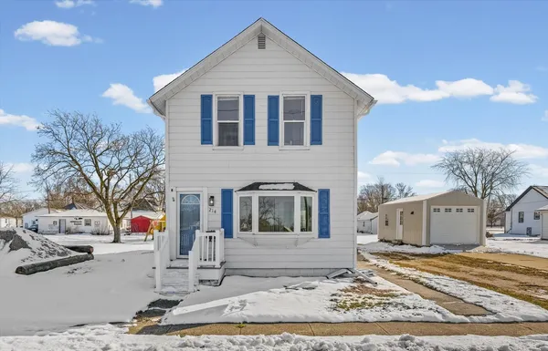 $119,900 | 214 Railroad Avenue, Buckley, IL 60918