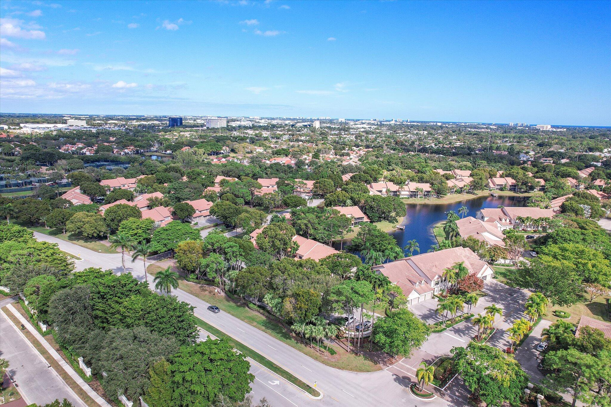 5581 Coach House Circle, Unit B Boca Raton, FL 33486 - Photo 30 of 35 17-5581 Coach House Circle Unit B_017