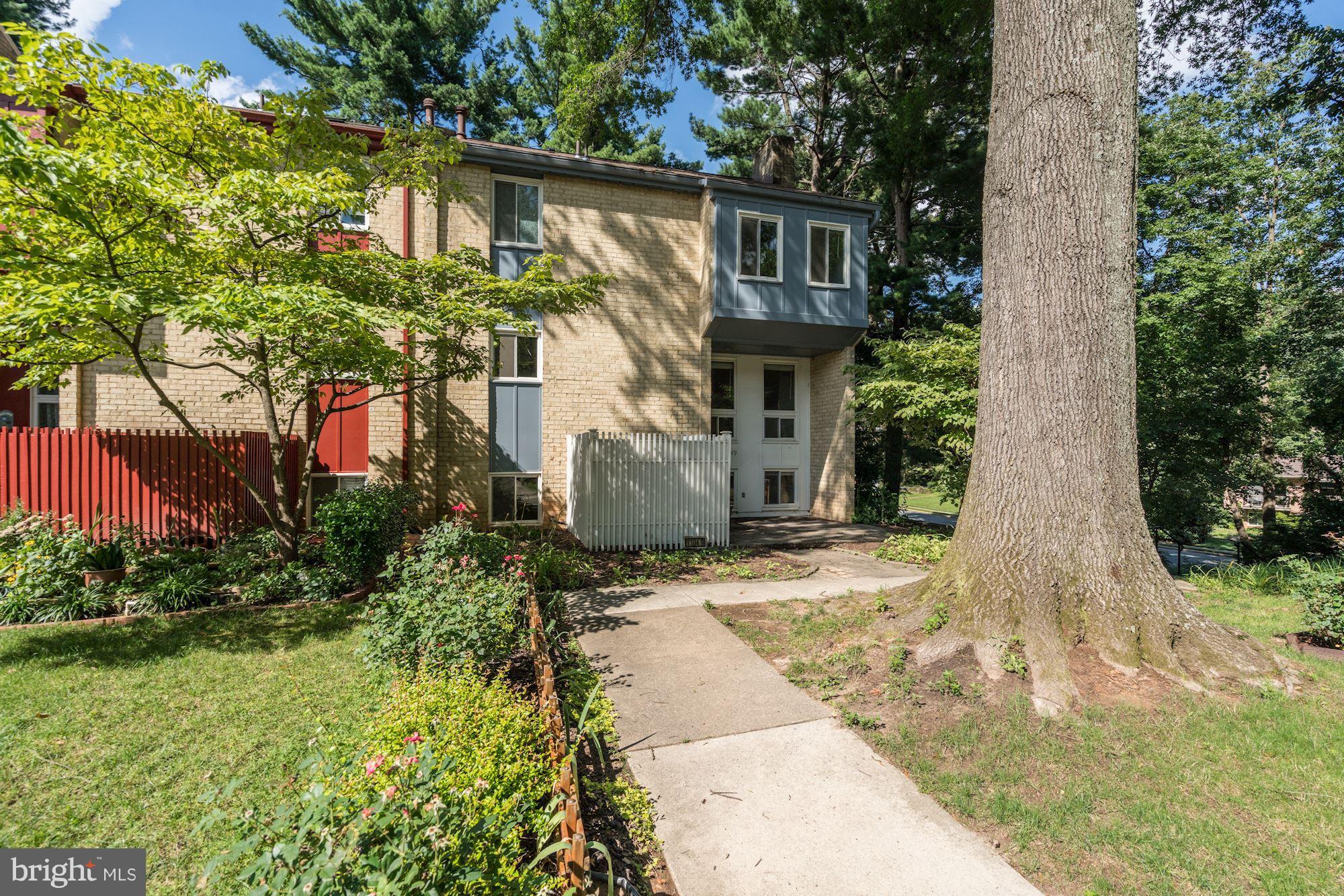 This home is in the Fairfield section of Hillcrest