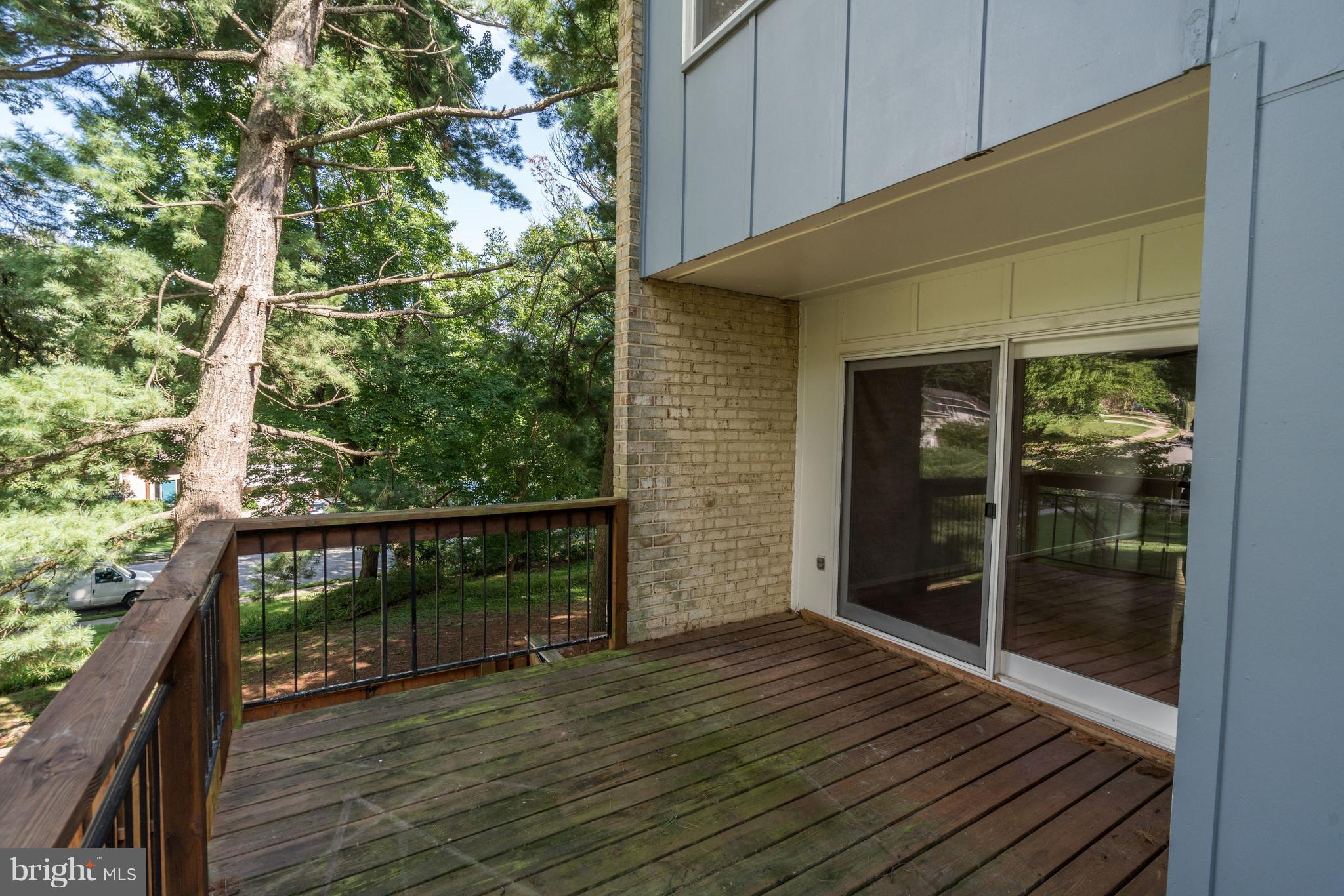 11049 Saffold Way Reston, VA 20190 - Photo 27 of 30 Large Recently PowerWashed and Stained Deck