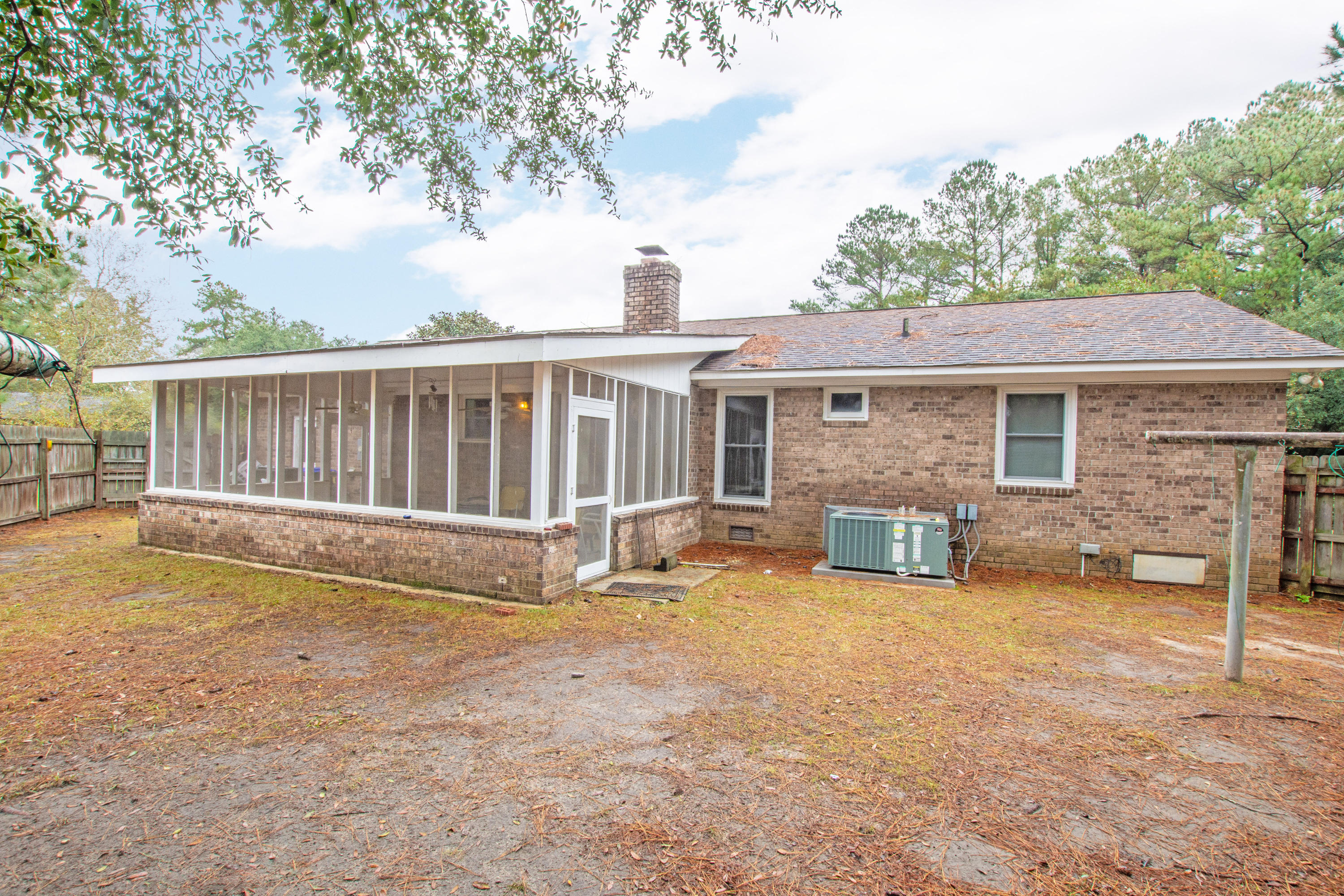 110 Sandtrap Road Summerville, SC 29483 - Photo 32 of 32 110 Sandtrap 1-11