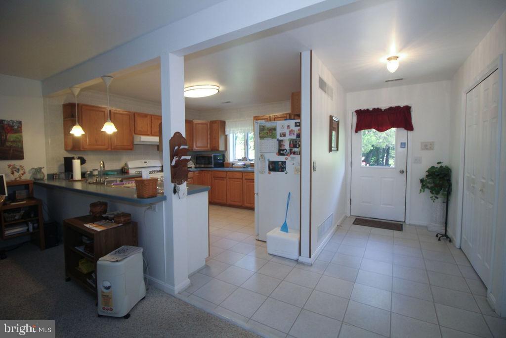 792 Knight Island Road Earleville, MD 21919 - Photo 65 of 75 kitchen in the apartment