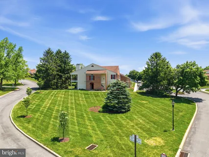 $350,000 | 400 Westridge Drive, Unit 177, Phoenixville, PA 19460