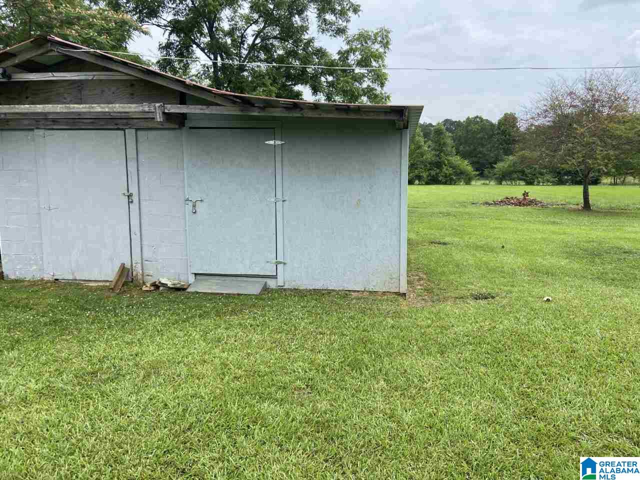 4301 Highway 62 Vincent, AL 35178 - Photo 5 of 26