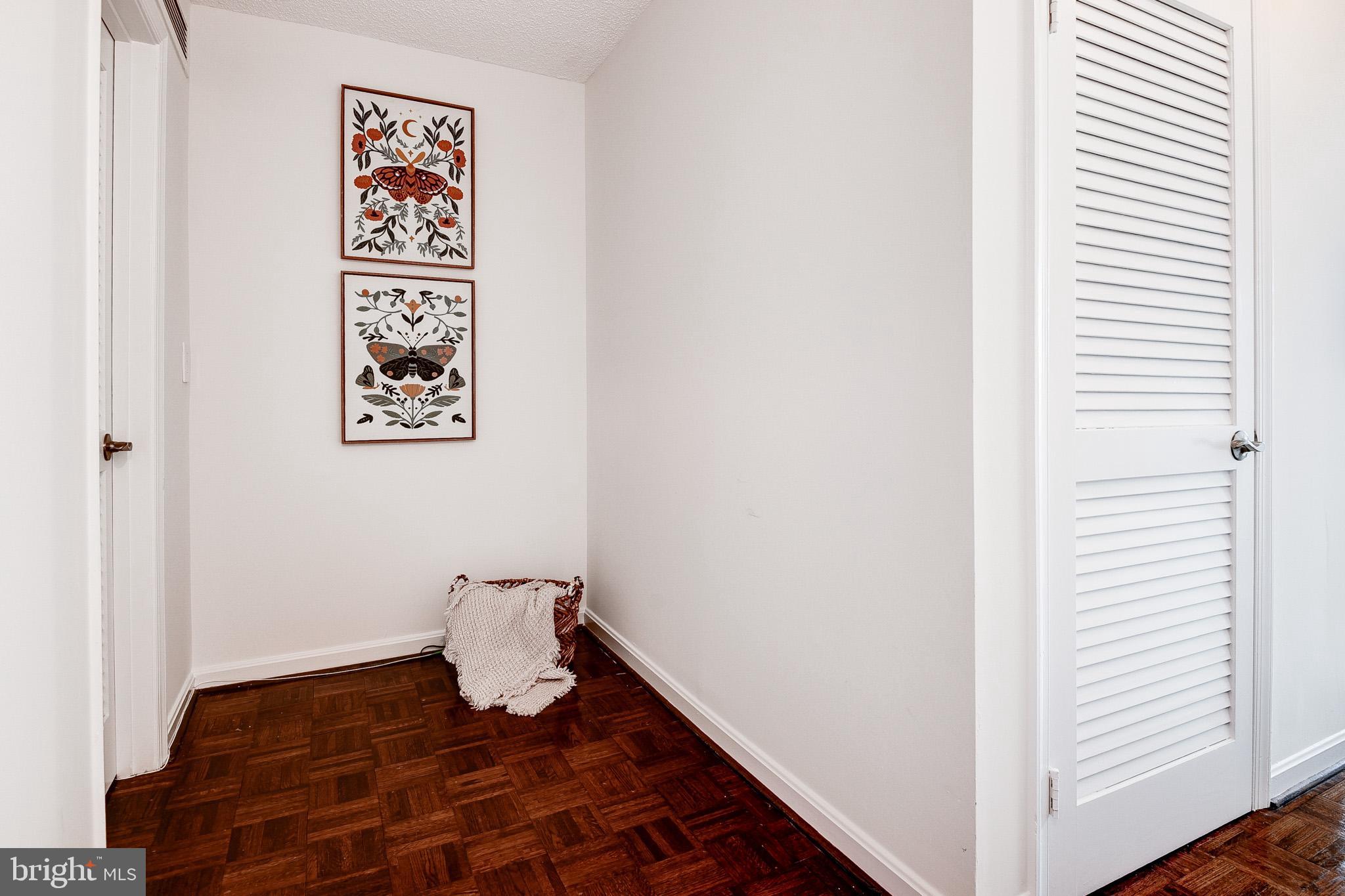 1101 South Arlington Ridge Road, Unit 208 Arlington, VA 22202 - Photo 25 of 39
