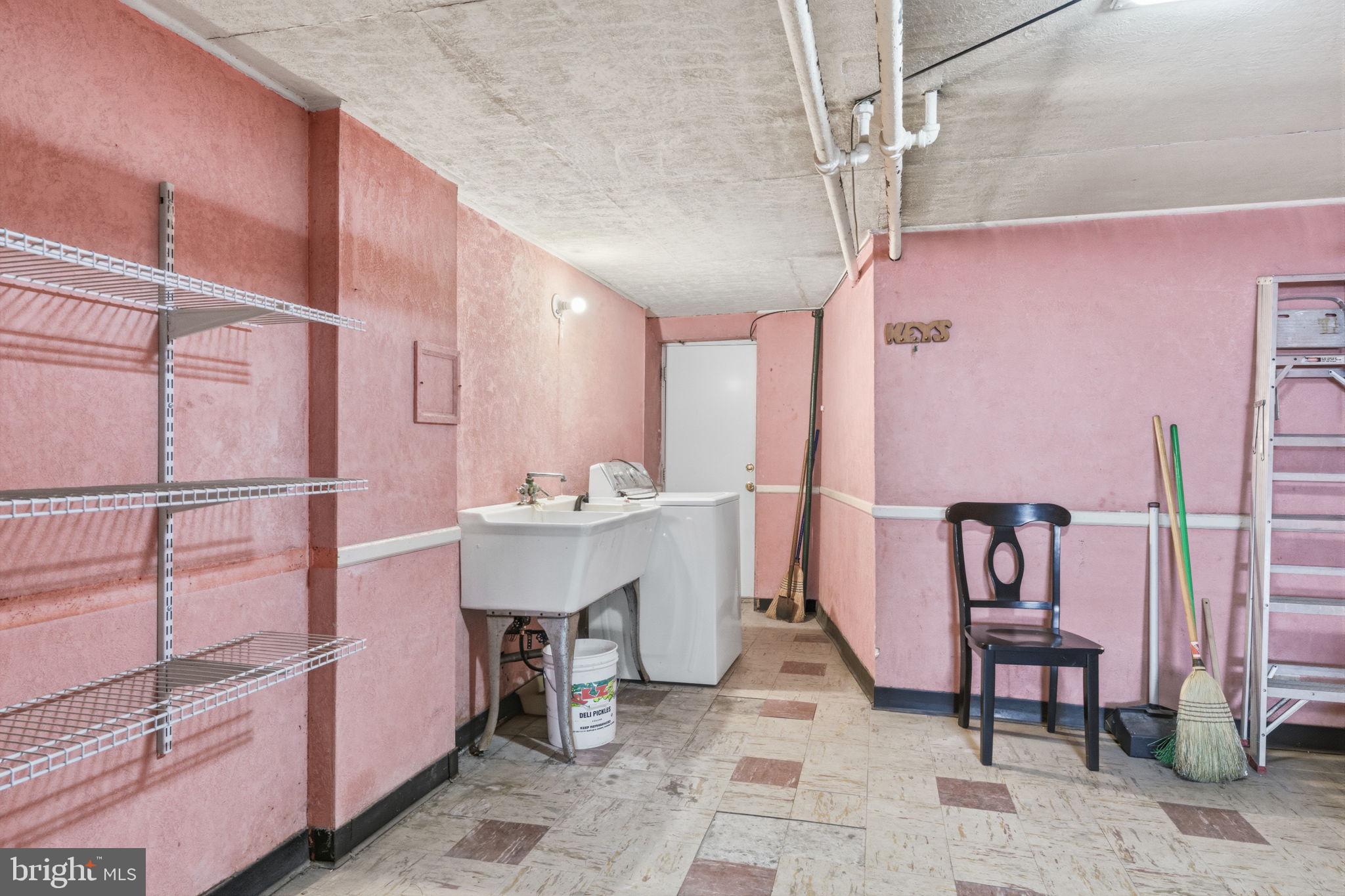 5860 Brush Road Philadelphia, PA 19138 - Photo 27 of 31 Gallery Image 27