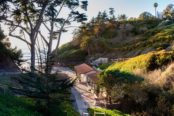 $25,000 | 895 Via Hierba, Santa Barbara, CA 93110