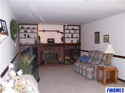 13021 Schwartz Road Grabill, IN 46741 - Photo 8 of 14