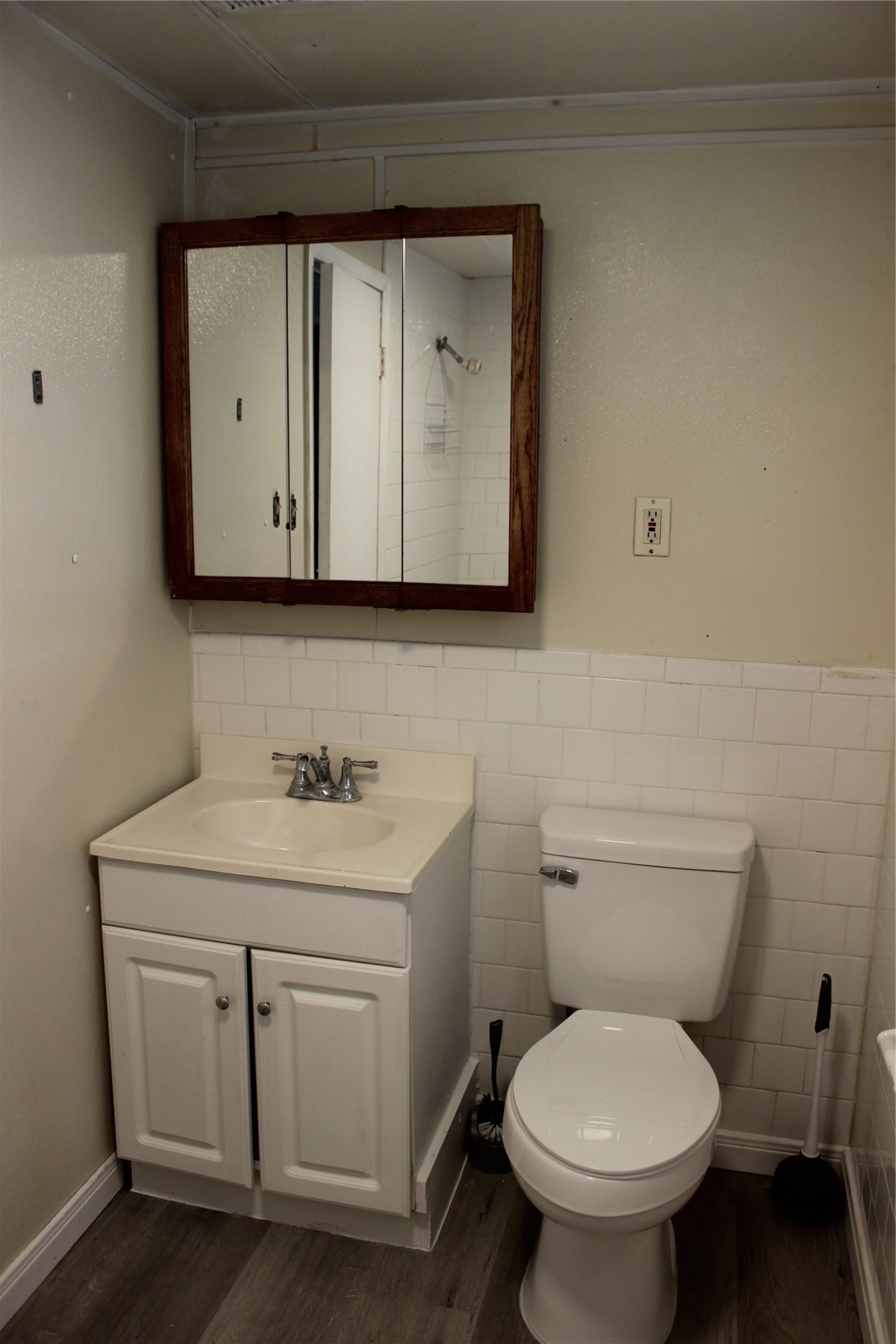 622 South Hancock Street Angleton, TX 77515 - Photo 7 of 15 bath