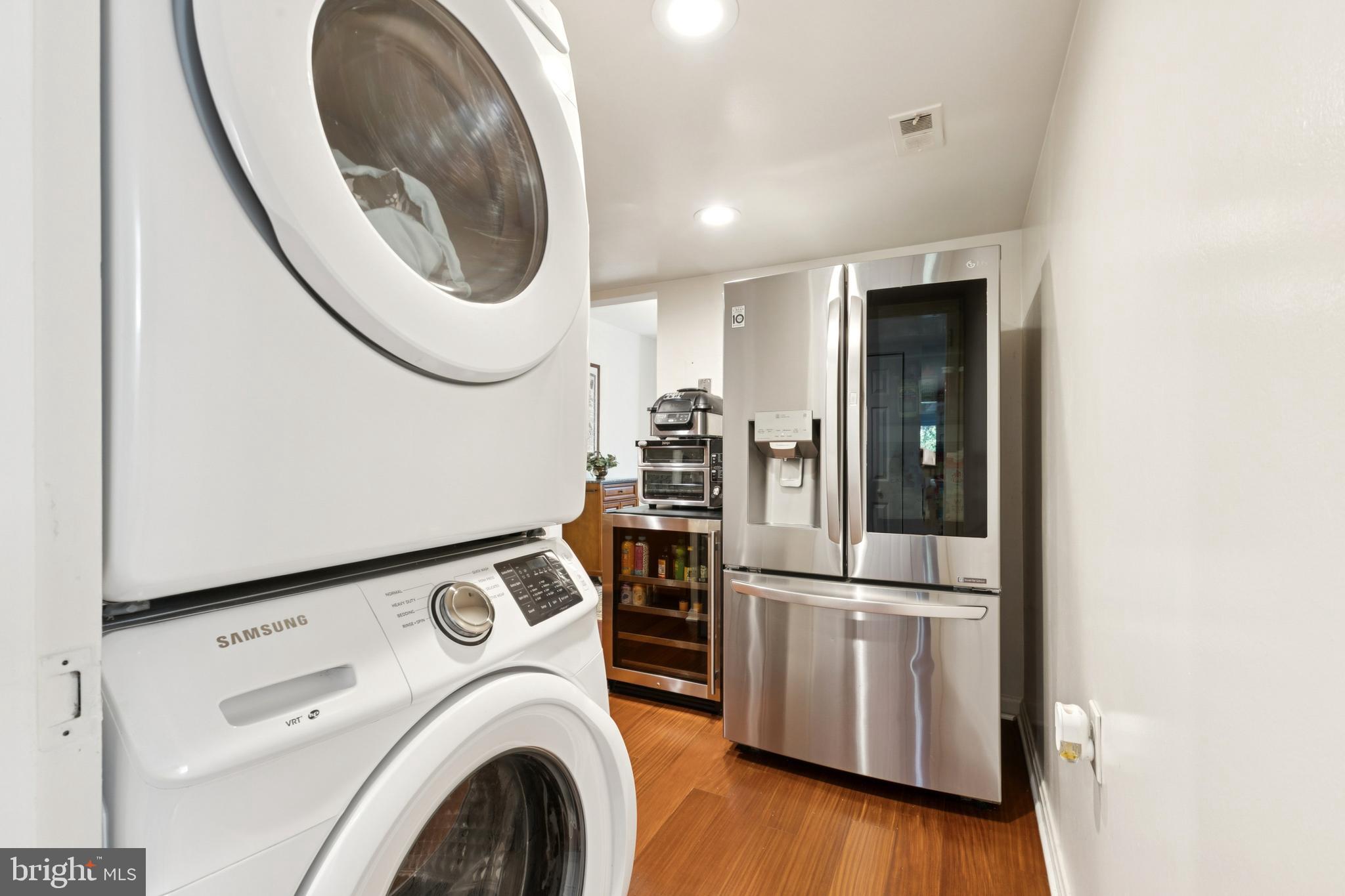 1413 Northgate Square, Unit 13/12B Reston, VA 20190 - Photo 14 of 25 a utility room with dryer and washer