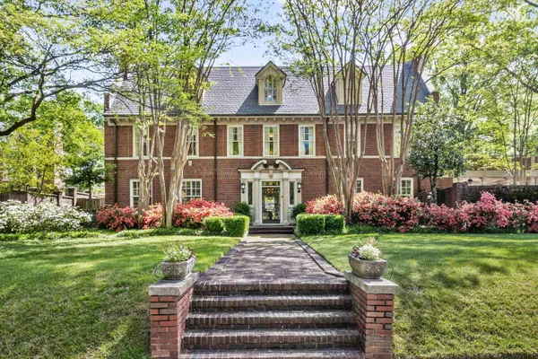 $1,595,000 | 604 South Belvedere Boulevard, Memphis, TN 38104