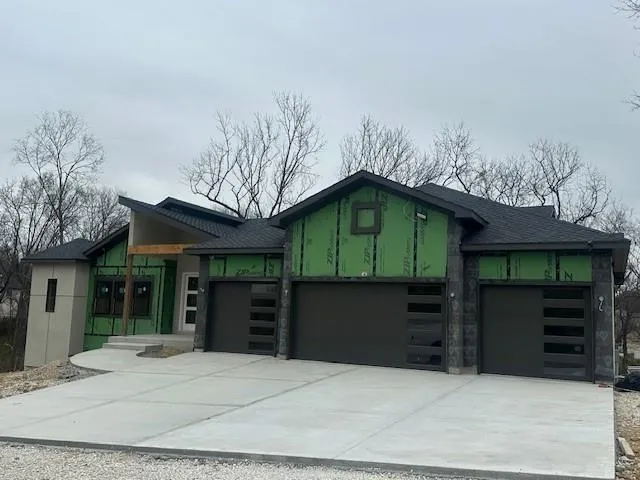 $979,950 | 5301 North 104th Street, Kansas City, KS 66109